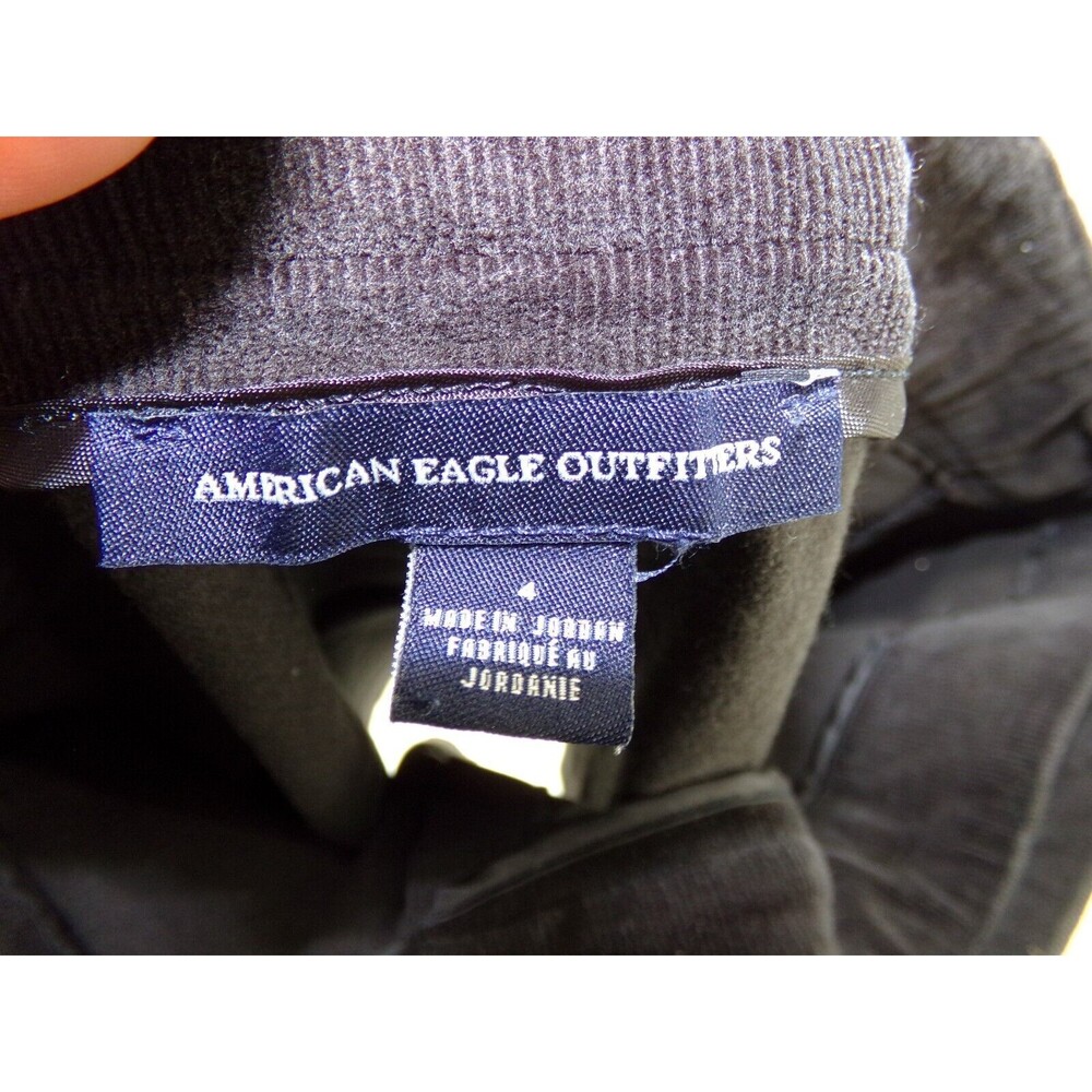 American Eagle Women's Black Corduroy Mini Wrap Skirt Size 4 snap button - Picture 5 of 8